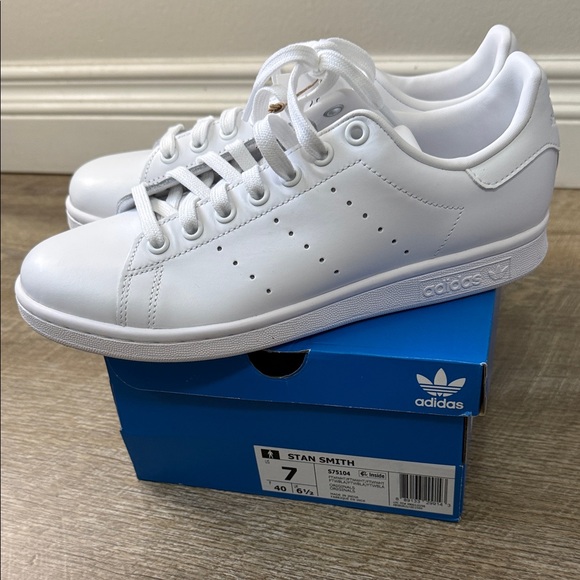 Adidas Stan Smith White Sneakers M 7 W 8